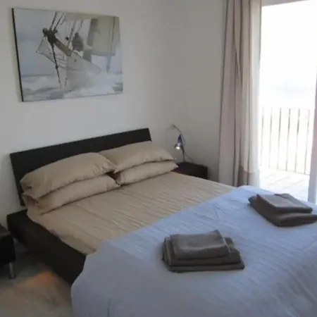 Marina Del Sea View Villa
